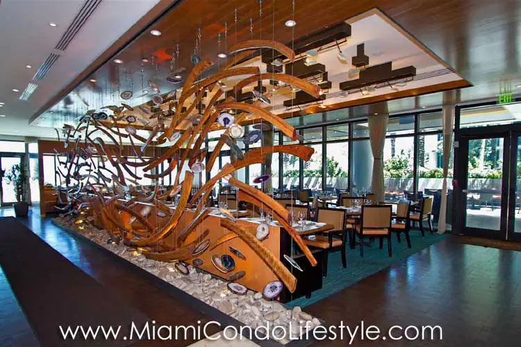 Carillon Miami Beach Restaurant