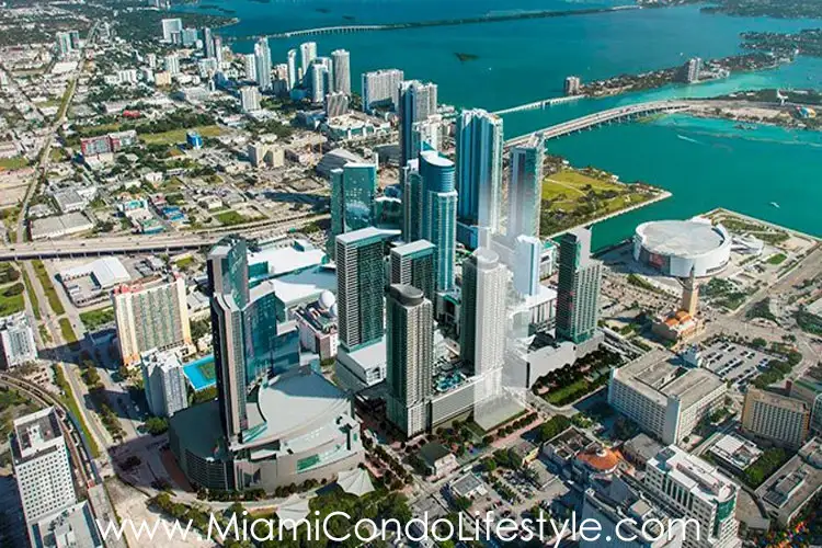 600 Miami Worldcenter Aerial