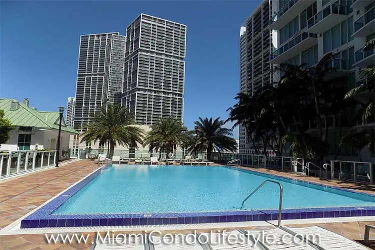 Brickell on the River North Pool