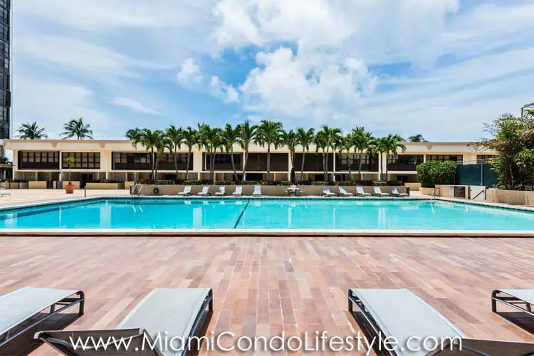 Brickell Place Swimming Pool