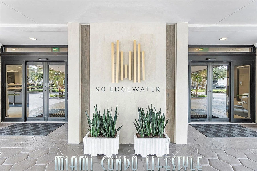 Gables Waterway Towers Entrada