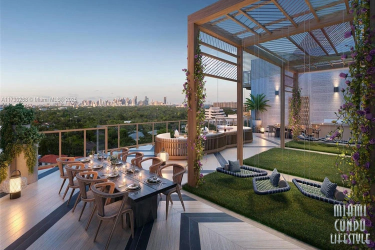 Lincoln Coconut Grove Azotea