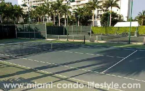 Mediterranean Village Tennis