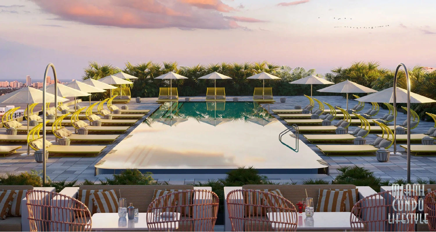 Standard Residences Standard Edgewater Pool