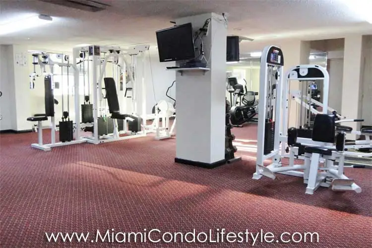 Winston Towers 300 Fitness Center