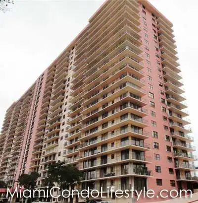 Winston Towers 600, 210 NE 174th Street, Sunny Isles Beach, Florida, 33160